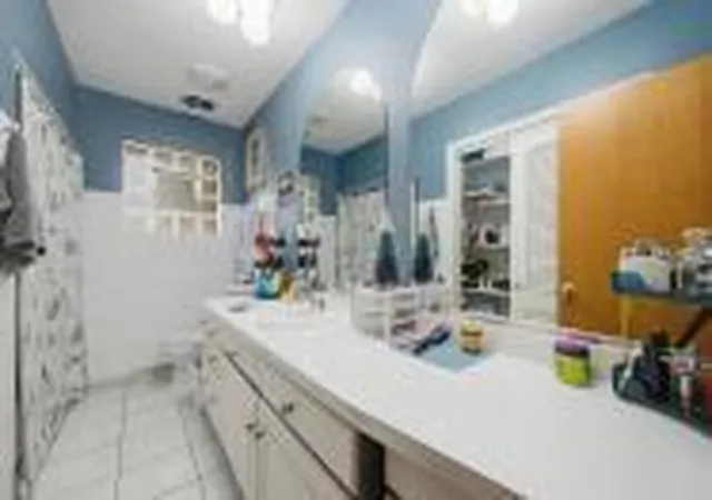 5th image of 3N530 Lombard Rd, Addison, IL 60101 | MLS# 12666171