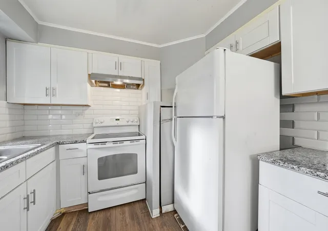 Photo 3 of Single family home for sale at 204 Washington St, Park Forest, IL 60466 | MLS# 12666189 | Listing updated on 2026-09-05