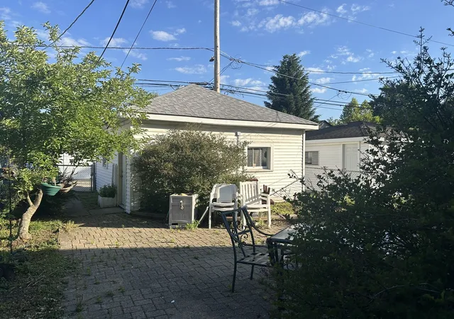 Photo 3 of Single family home for sale at 5346 N Ludlam Ave, Chicago, IL 60630 | MLS# 12666254 | Listing updated on 2026-10-06