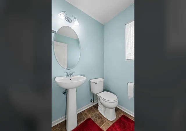Photo 4 of Sale Pending at 941 Brahms Rd, Volo, IL 60073 | MLS# 12666280 | Listing updated on 2026-08-19