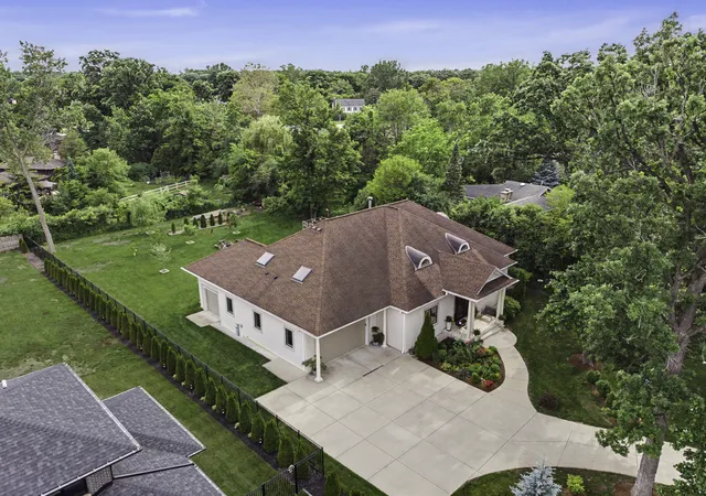 3rd image of 378 E Deerpath Rd, Wood Dale, IL 60191 | MLS# 12666286