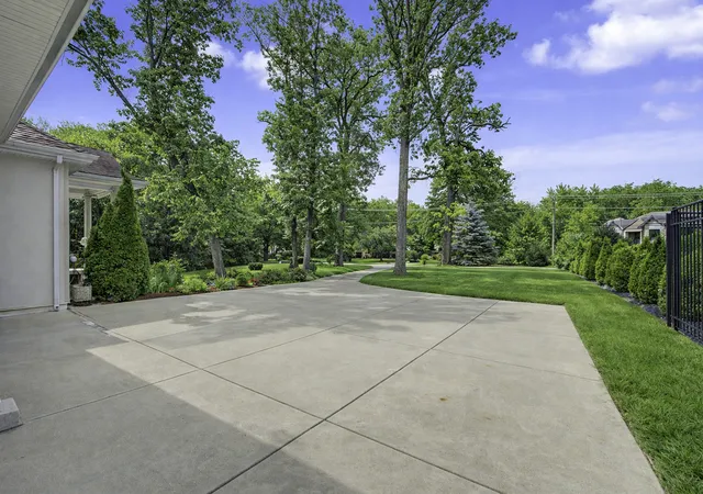 5th image of 378 E Deerpath Rd, Wood Dale, IL 60191 | MLS# 12666286