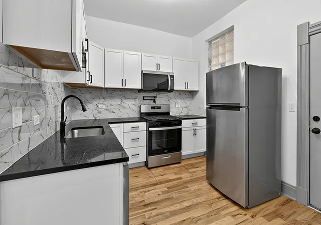 2nd image of 6602 S Marquette Ave, Chicago, IL 60637 | MLS# 12666296