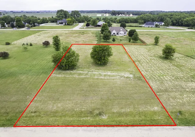 Homes for sale in Somonauk, IL | 1010 Prairie View Dr, Somonauk, IL 60552 | MLS# 12666324