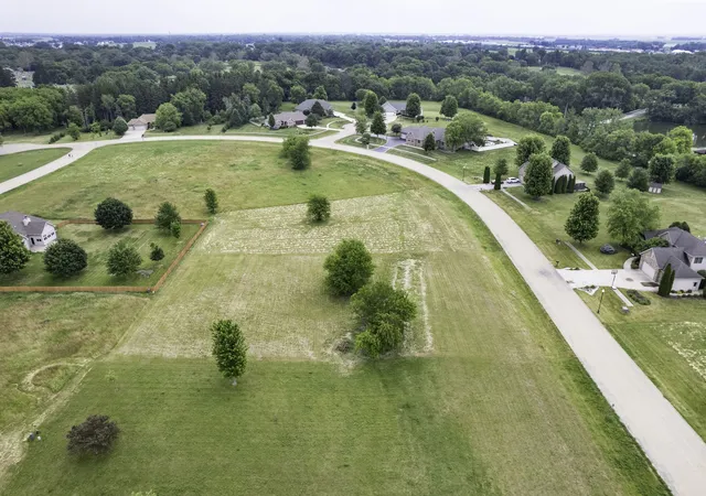 Homes for sale in Somonauk, IL | 1010 Prairie View Dr, Somonauk, IL 60552 | MLS# 12666324