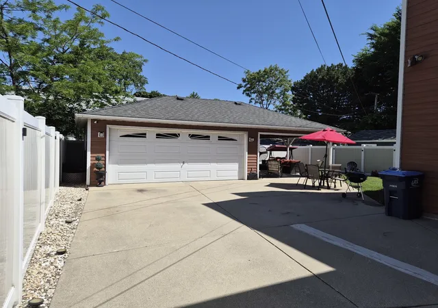 46th image of 1815 Harrison St, Maywood, IL 60153 | MLS# 12666398