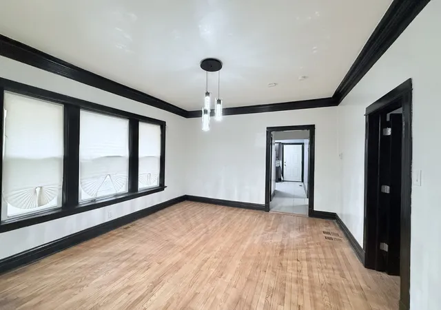 4th image of 7924 S Peoria St, Chicago, IL 60620 | MLS# 12666495