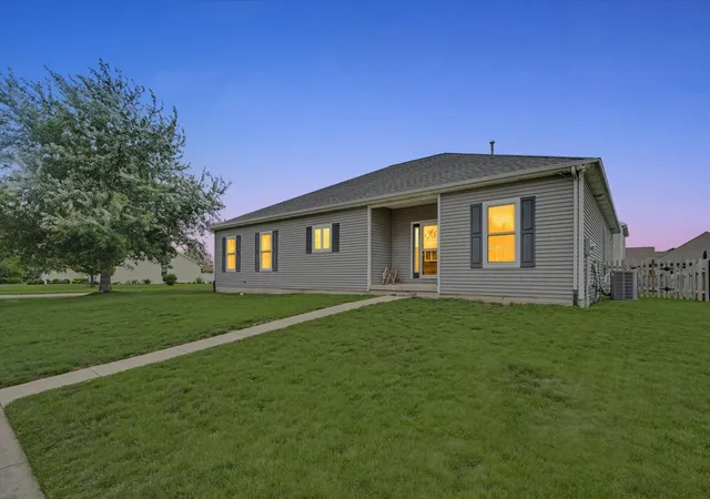 Homes for sale in St. Joseph, IL | 2002 E Grand Ave, St. Joseph, IL 61873 | MLS# 12666611