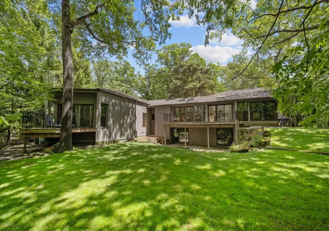 Homes for sale in Lake Forest, IL | 550 S Green Bay Rd, Lake Forest, IL 60045 | MLS# 12666669
