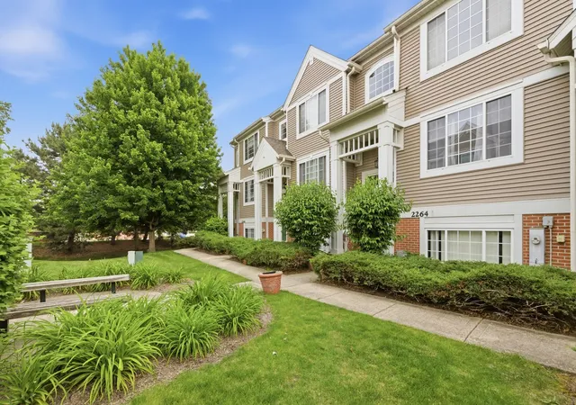 19th image of 2264 Daybreak Dr, Aurora, IL 60503 | MLS# 12666676