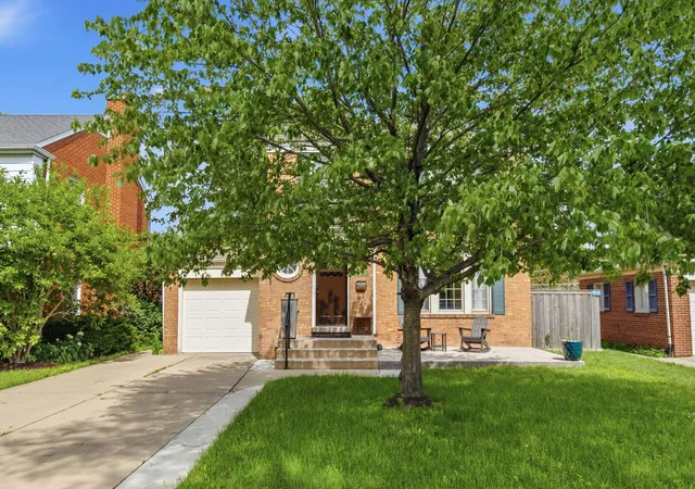 3rd image of 509 S Brainard Ave, La Grange, IL 60525 | MLS# 12666768