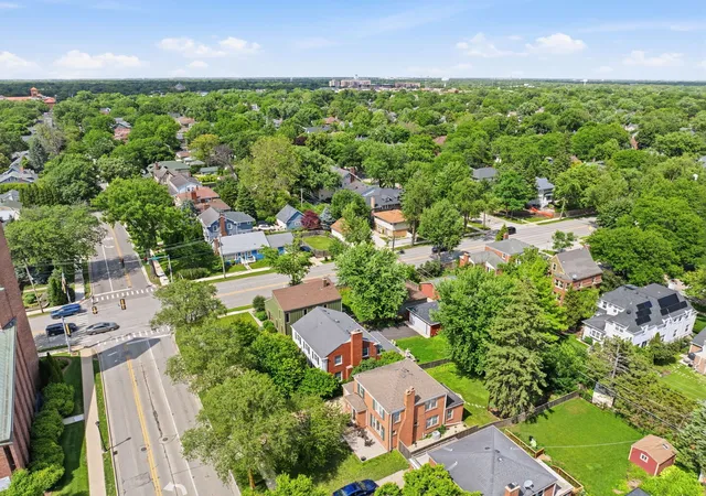 4th image of 509 S Brainard Ave, La Grange, IL 60525 | MLS# 12666768