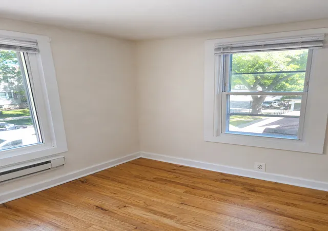 4th image of 1014 Garnett Pl, Evanston, IL 60201 | MLS# 12666785