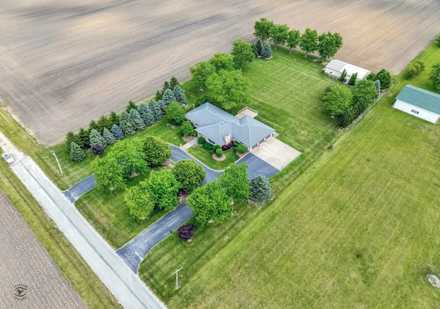 3rd image of 29285 S 80Th Ave, Peotone, IL 60468 | MLS# 12666847