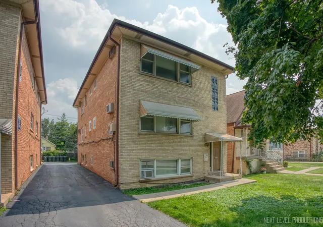 3rd image of 1617 N 35Th Ave, Melrose Park, IL 60160 | MLS# 12666849