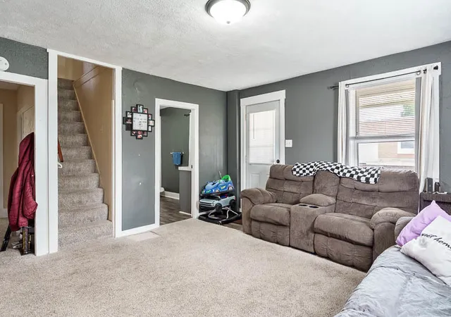 Homes for sale in Belvidere, IL | 604 E Pleasant St, Belvidere, IL 61008 | MLS# 12666855