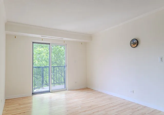 Homes for sale in Palatine, IL | 35 S Baybrook Dr #611, Palatine, IL 60074 | MLS# 12666920