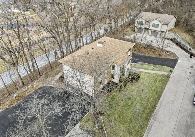 Homes for sale in Hampton, IL | 25 Cherry Hill Ct, Hampton, IL 61256 | MLS# 12666961