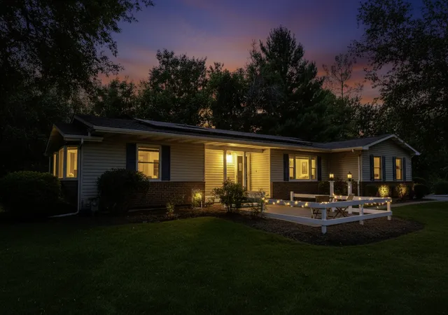 2nd image of 6511 Sands Rd, Crystal Lake, IL 60014 | MLS# 12666998