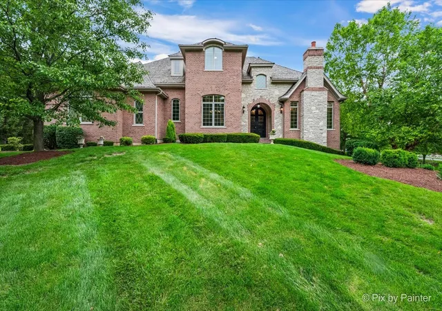 2nd image of 117 W North Wynstone Dr, North Barrington, IL 60010 | MLS# 12667020