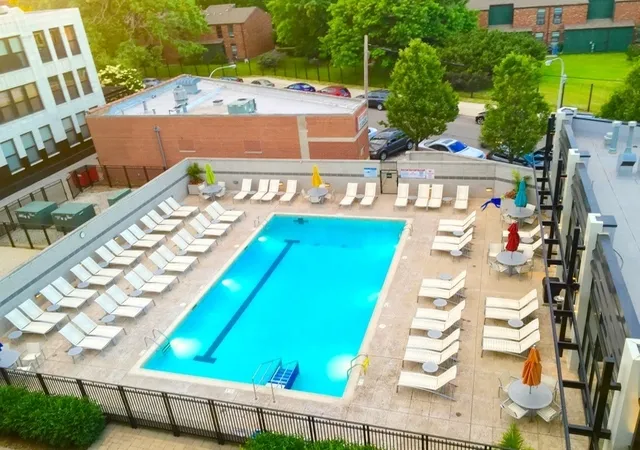 Homes for sale in Chicago, IL | 1150 W 15th St #302, Chicago, IL 60608 | MLS# 12667198