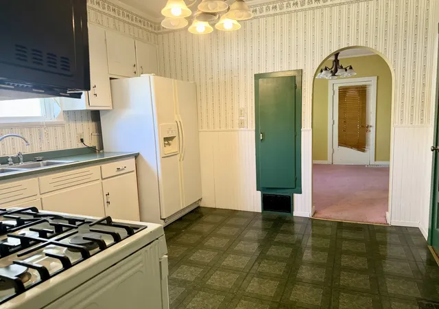 4th image of 822 W Lafayette St, Ottawa, IL 61350 | MLS# 12667240