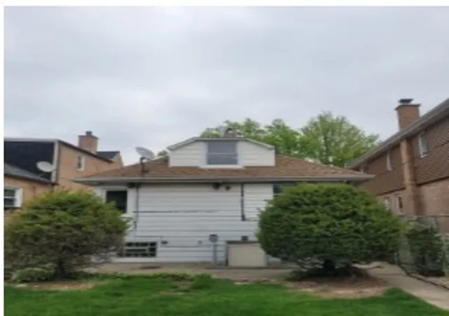 17th image of 1744 N 75th Ave, Elmwood Park, IL 60707 | MLS# 12667305