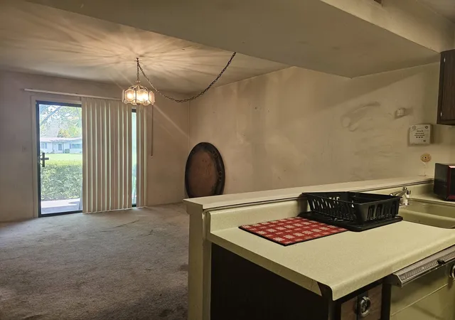Homes for sale in Mc Henry, IL | 4904 W Oakwood Dr #A, Mc Henry, IL 60050 | MLS# 12667315