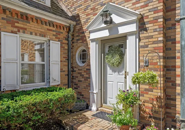 4th image of 319 Timberline Dr, Joliet, IL 60431 | MLS# 12667400