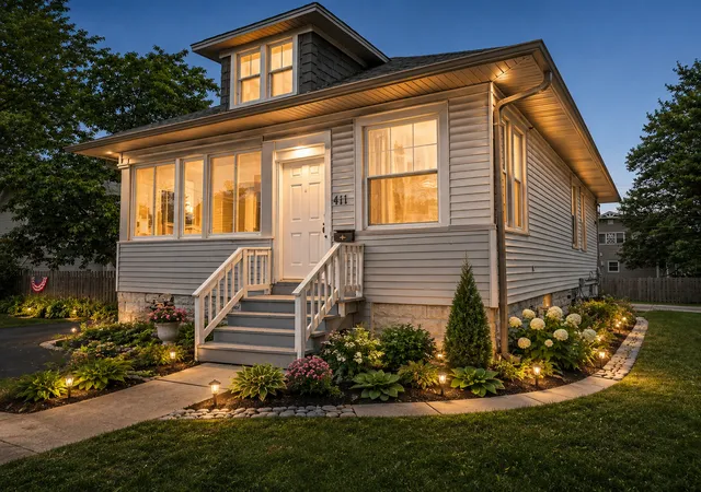 Homes for sale in Arlington Heights, IL | 411 N Arlington Heights Rd, Arlington Heights, IL 60004 | MLS# 12667472