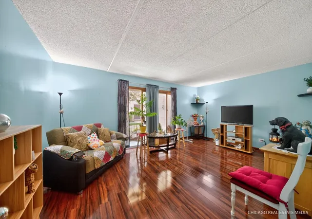 4th image of 6316 W Montrose Ave #102, Chicago, IL 60634 | MLS# 12667556