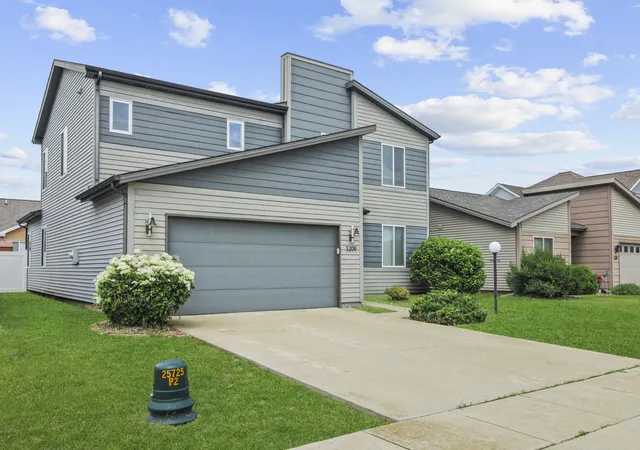image of 3209 Stanley Ln, Champaign, IL 61822 | MLS# 12667557