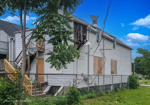 Homes for sale in Chicago, IL | 5538 S Perry Ave, Chicago, IL 60621 | MLS# 12667592