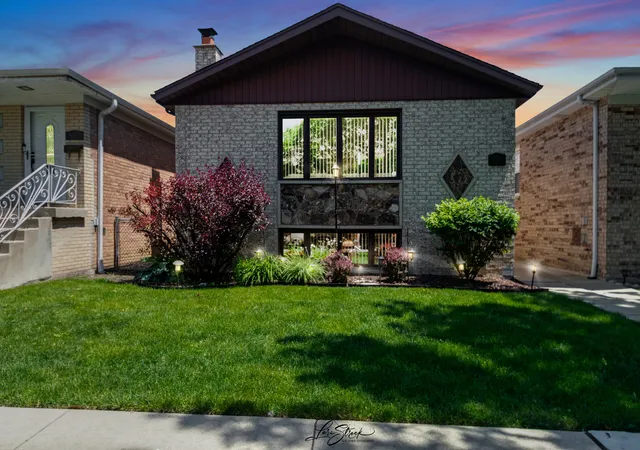 1st image of 4563 N Merrimac Ave, Chicago, IL 60630 | MLS# 12667624