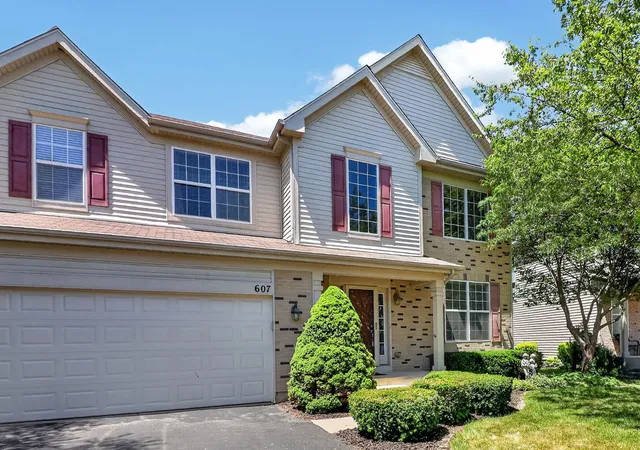 2nd image of 607 Mansfield Wy, Oswego, IL 60543 | MLS# 12667759