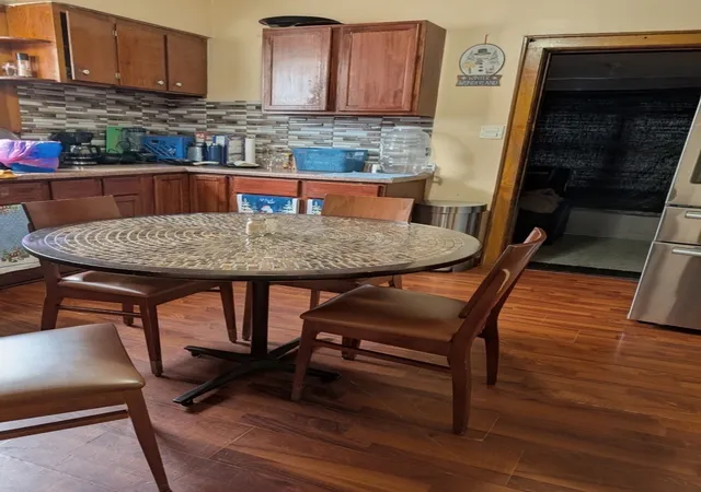 5th image of 2054 York St, Blue Island, IL 60406 | MLS# 12667781