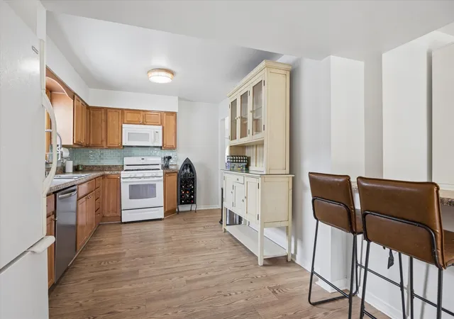 Photo 3 of Single family home for sale at 116 W Park Dr, Lombard, IL 60148 | MLS# 12667808 | Listing updated on 2026-08-10