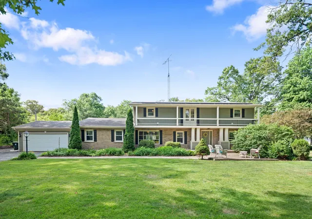 33rd image of 5074 Oakridge Dr, St. Anne, IL 60964 | MLS# 12667843
