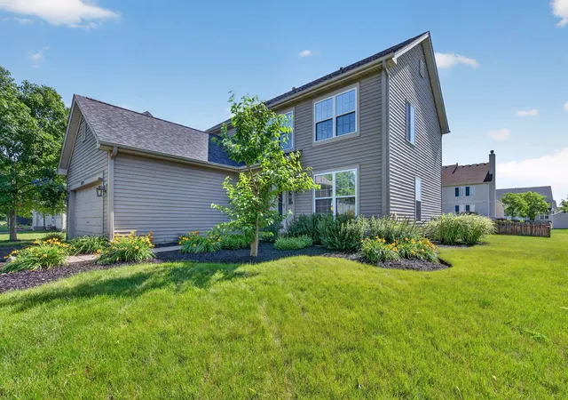 Homes for sale in Joliet, IL | 1014 Woodiris Dr, Joliet, IL 60431 | MLS# 12668029