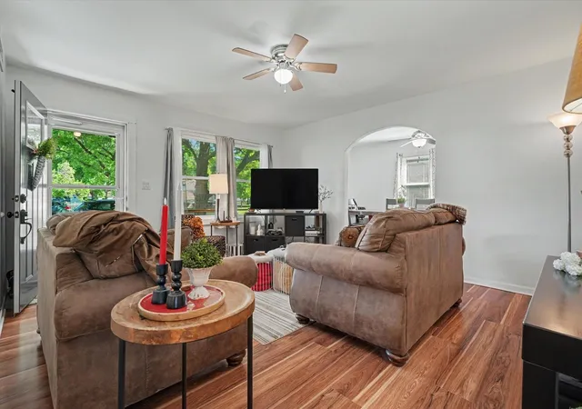 Photo 3 of Single family home for sale at 219 E 4th Street, Gibson City, IL 60936 | MLS# 12668066 | Listing updated on 2026-09-30