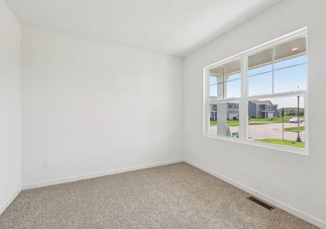 3rd image of 6212 Leinster Ln, Tinley Park, IL 60477 | MLS# 12668085