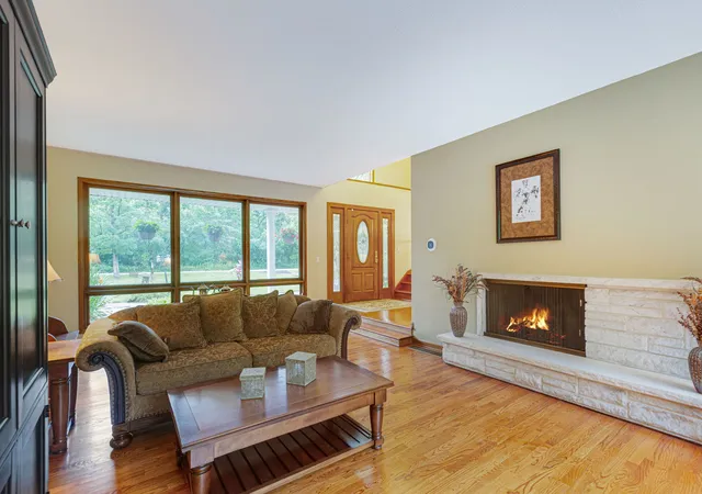 3rd image of 2665 Crestwood Ln, Riverwoods, IL 60015 | MLS# 12668129