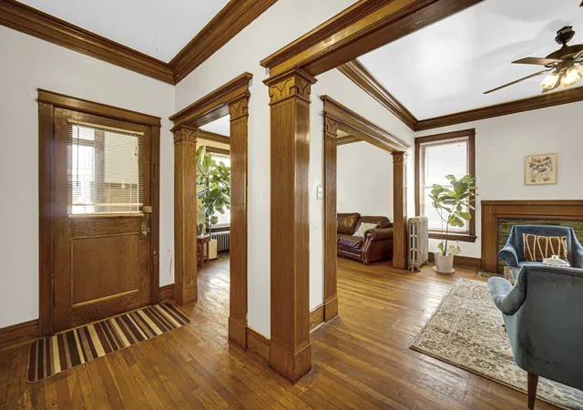 Listing Photo 3 - Condo for sale in building located at 5430 S May St, Chicago, IL 60609