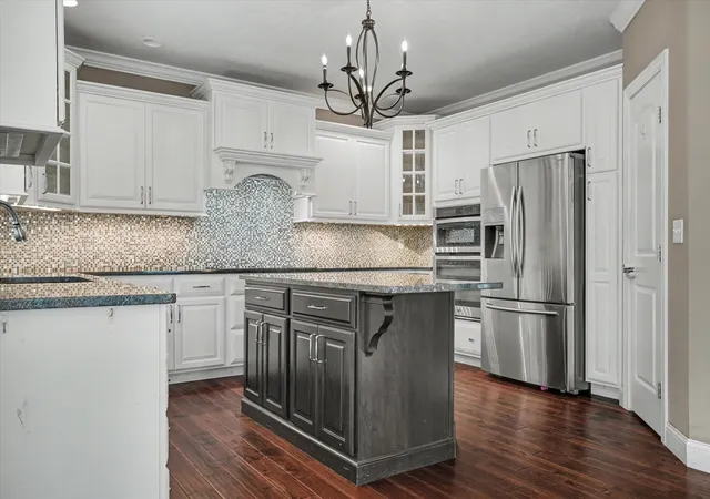 Homes for sale in Urbana, IL | 506 W California Ave, Urbana, IL 61801 | MLS# 12668412