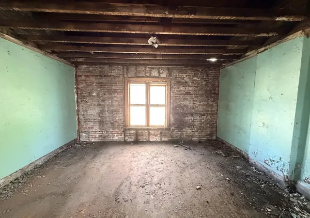 4th image of 10609 S Champlain Ave, Chicago, IL 60628 | MLS# 12668422