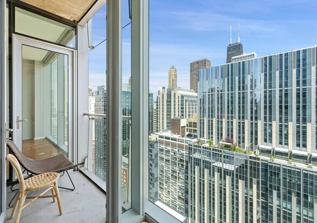 2nd image of 600 N Fairbanks Ct #3004, Chicago, IL 60611 | MLS# 12668556