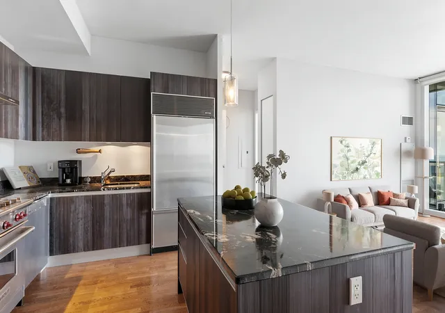 4th image of 600 N Fairbanks Ct #3004, Chicago, IL 60611 | MLS# 12668556