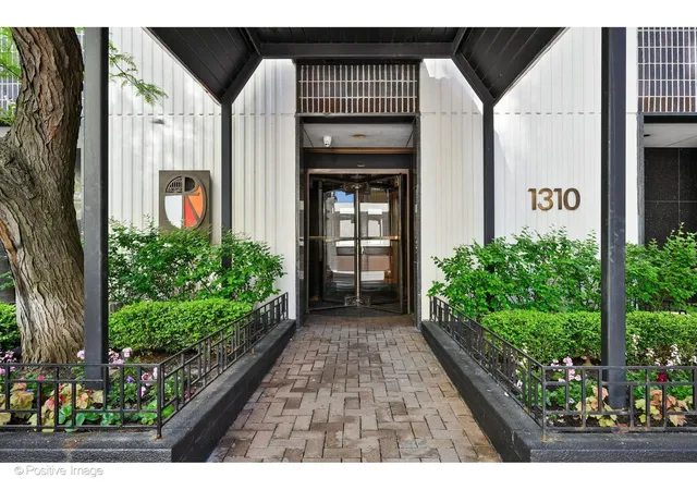 2nd image of 1310 N Ritchie Ct #26C, Chicago, IL 60610 | MLS# 12668573