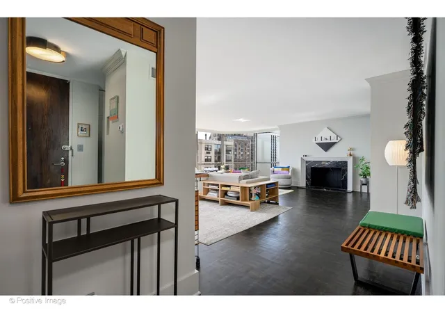 3rd image of 1310 N Ritchie Ct #26C, Chicago, IL 60610 | MLS# 12668573