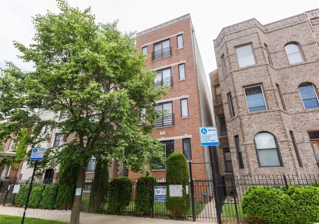 Homes for sale in Chicago, IL | 4815 S Champlain Ave #2, Chicago, IL 60615 | MLS# 12668621